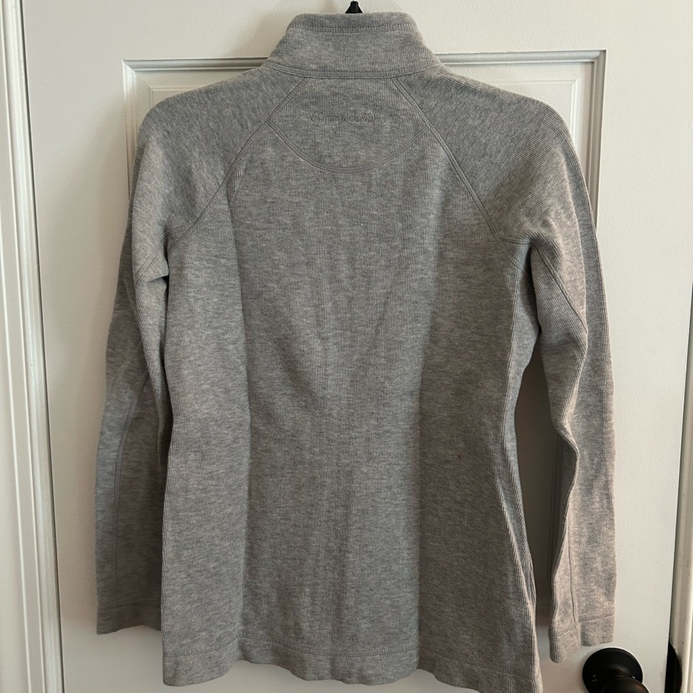 Tommy Bahama women’s zip up - Picture 3 of 3